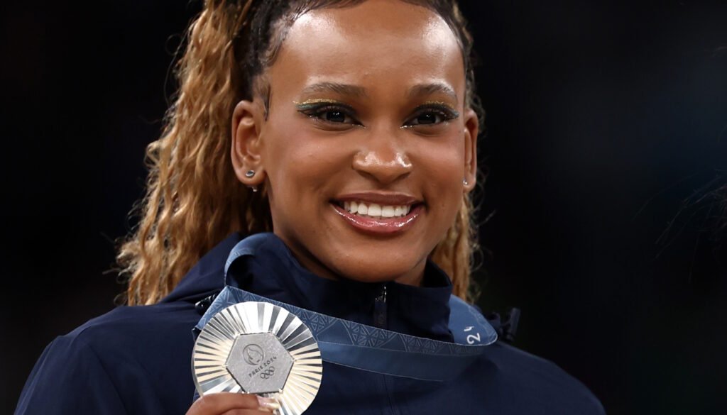 Rebeca Andrade conquista medalha de prata em Paris 2024 (Crédito da foto: Naomi Baker/Getty Images)