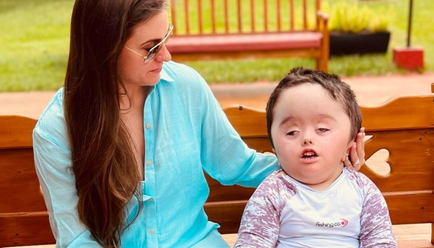 Nora de Ratinho reflete sobre a maternidade atípica: “Esquecer de si ou cuidar de si sem se sentir culpada”