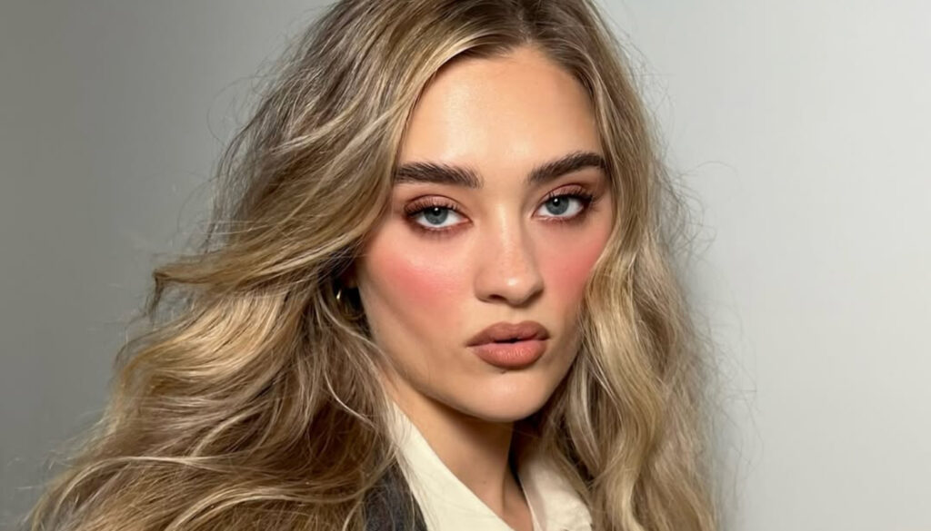 Make com destaque para o blush