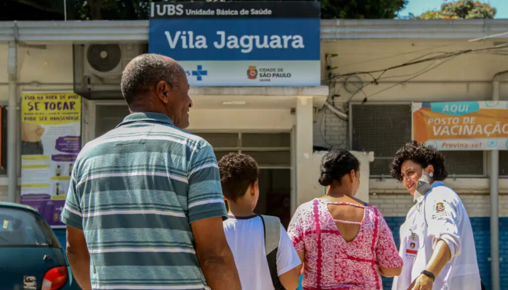 Atendimento de crianças e adolescentes no SUS