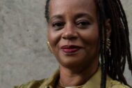 A autora Eliana Alves Cruz (Crédito: Reprodução/Instagram @elialvescruz)