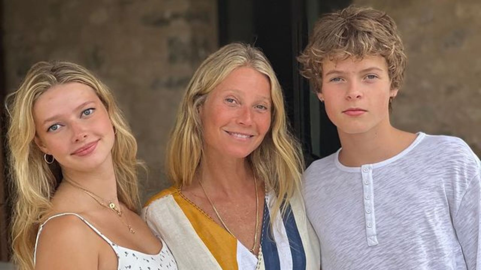 Internautas elogiaram a semelhança entre Gwyneth e seus dois filhos, Apple e Moses
