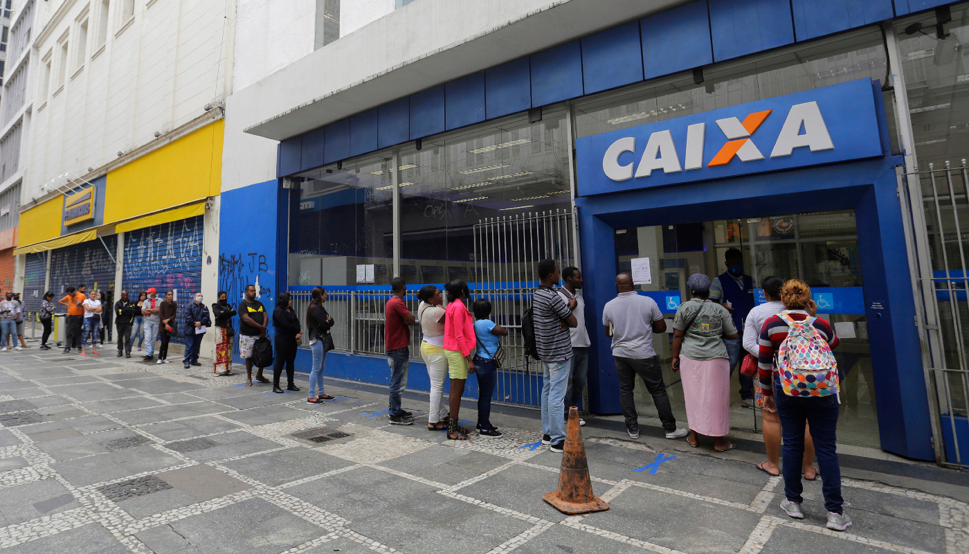 Algumas agências da Caixa abrirão no sábado para saque dos R$ 600: lista e horários