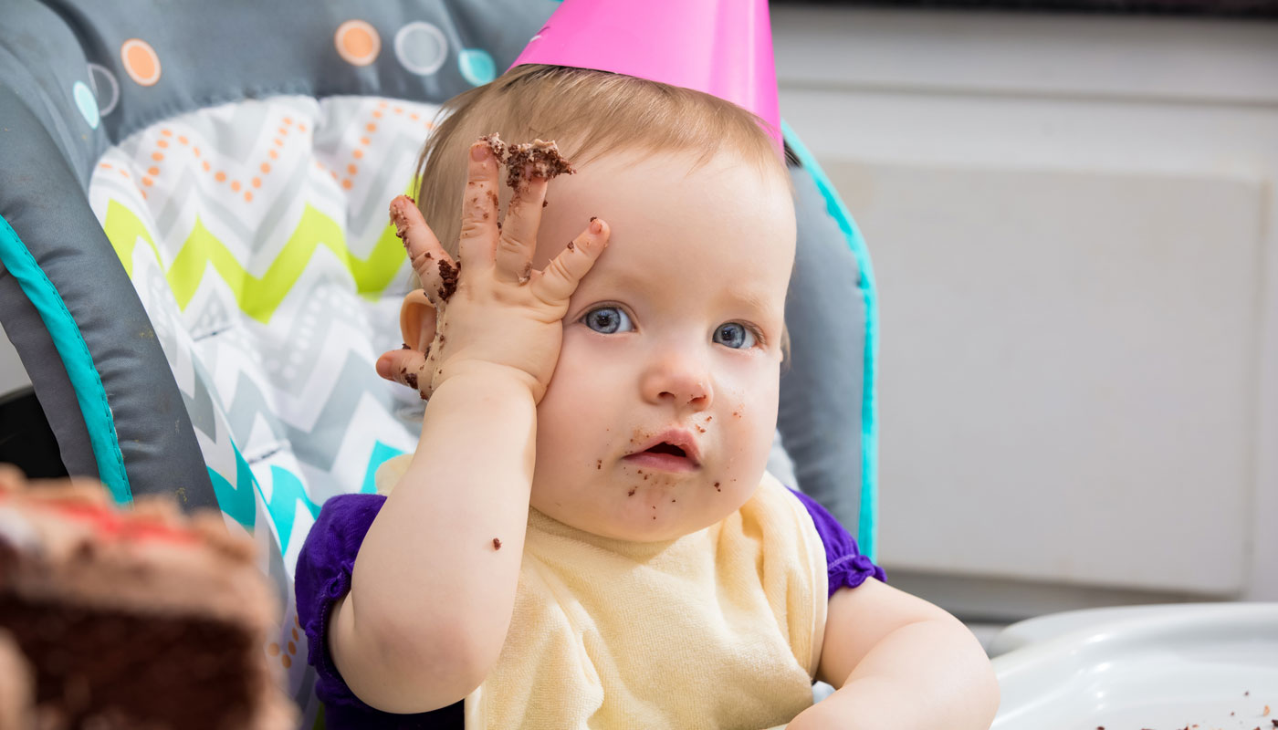 Comemorar o primeiro aniversário do bebê é muito importante: especialistas explicam