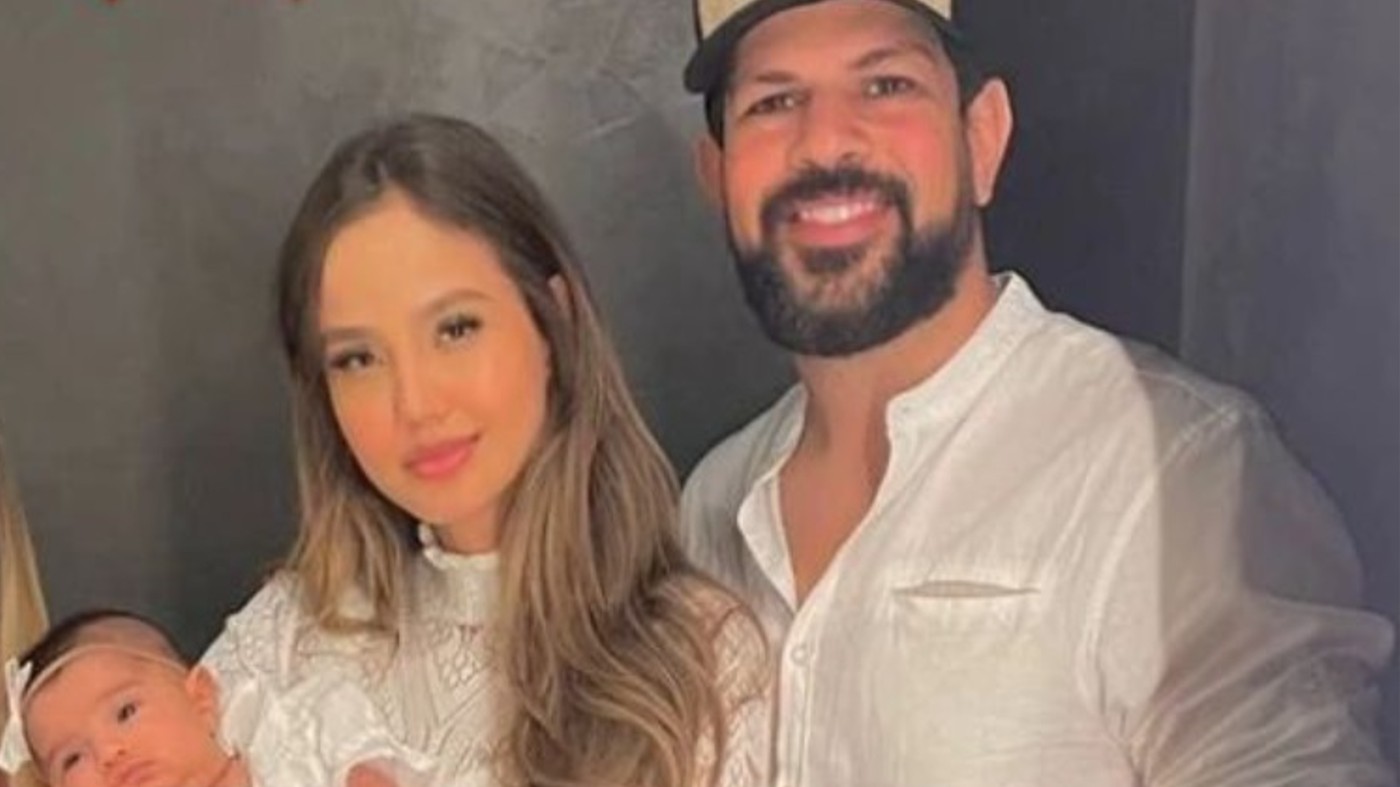 Biah Rodrigues monta look “tal mãe, tal filha” para consagração de sua filha caçula