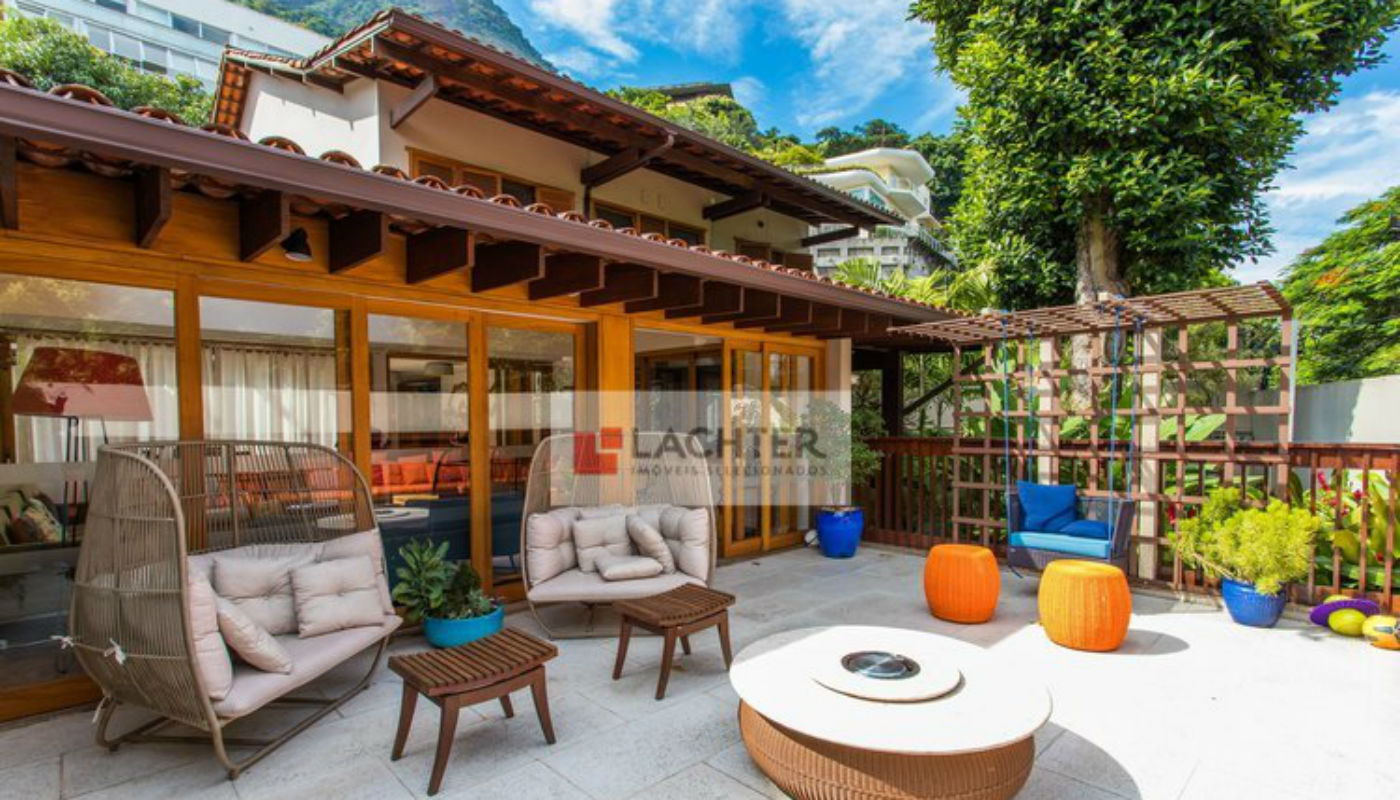 Mansão de Taís e Lázaro está à venda por R$ 5,9 mi: paredão de fitinhas, pátio interno e mais detalhes