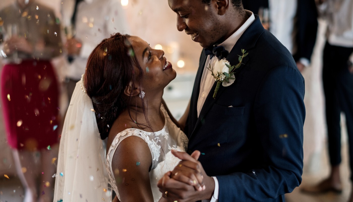 Tendência de cores, decoração e até madrinhas: o que está em alta nos casamentos?