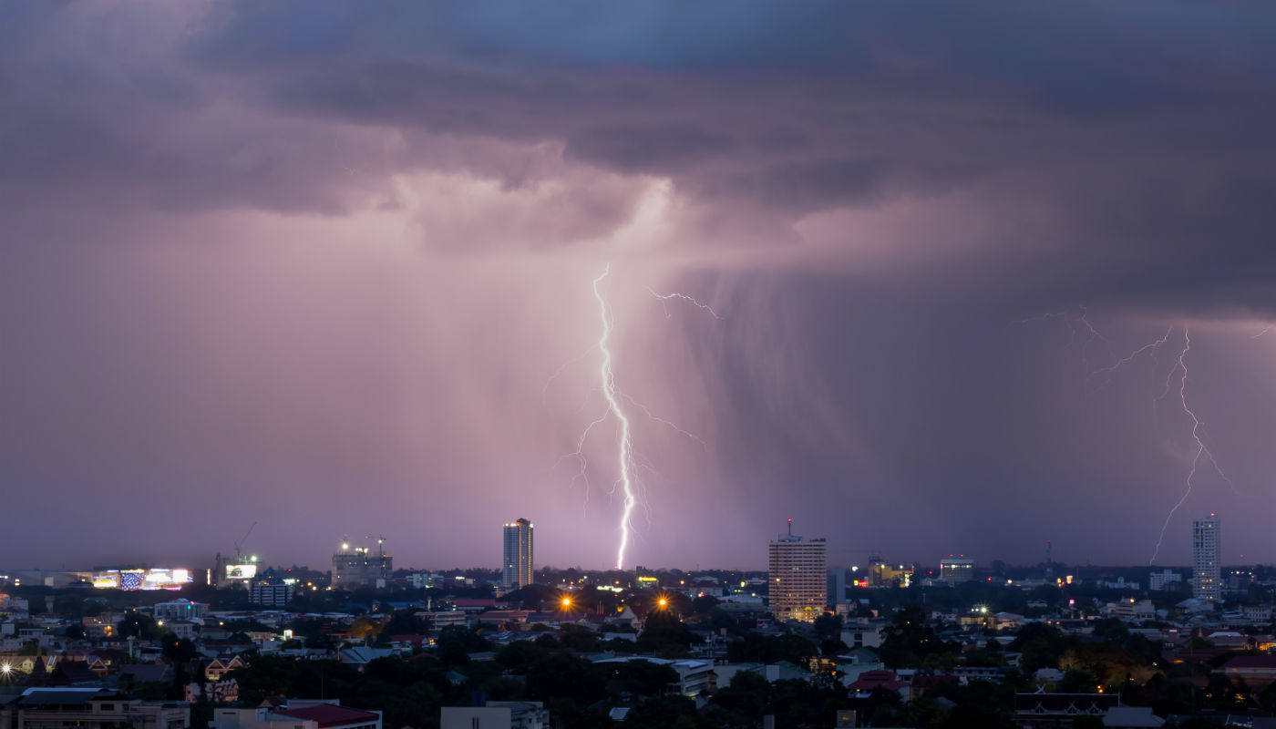 Vai chover muito essa semana: há alertas de temporal para 12 áreas hoje no Brasil