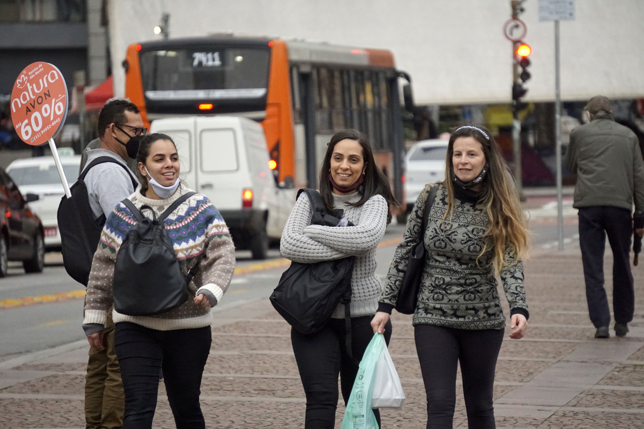Frio não dá trégua e fim de semana será congelante com possibilidade até de neve