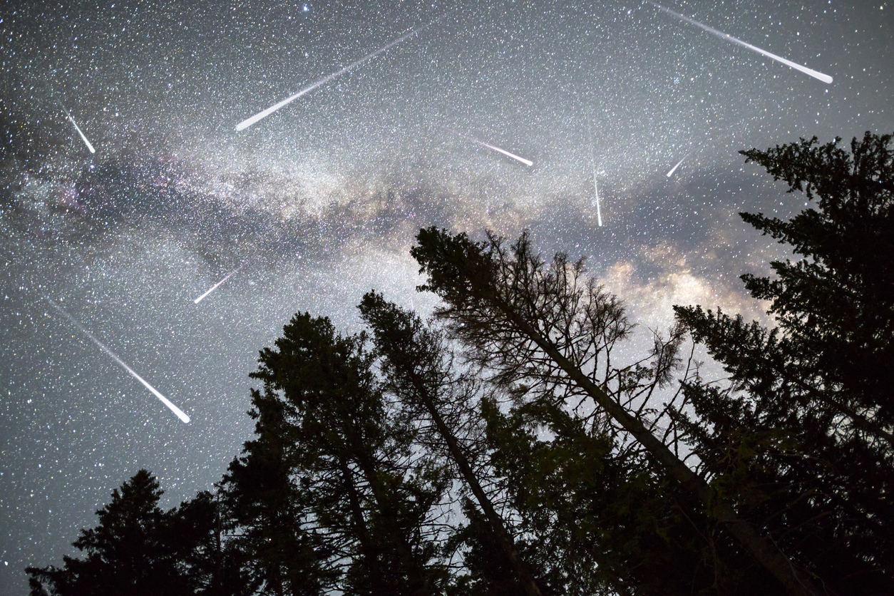 Chuva de meteoros Geminídeos começa hoje e terá pico na madrugada: como ver