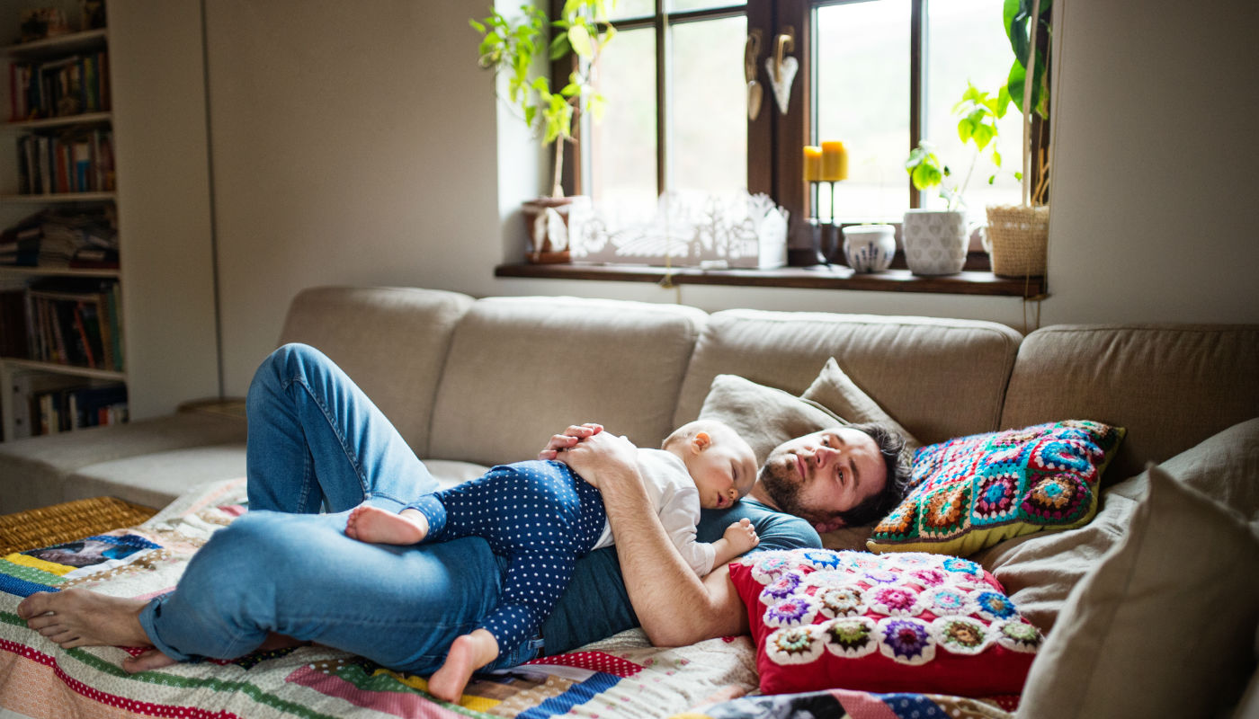 Licença-paternidade deverá ser de 7 meses na Finlândia, igual à licença-maternidade