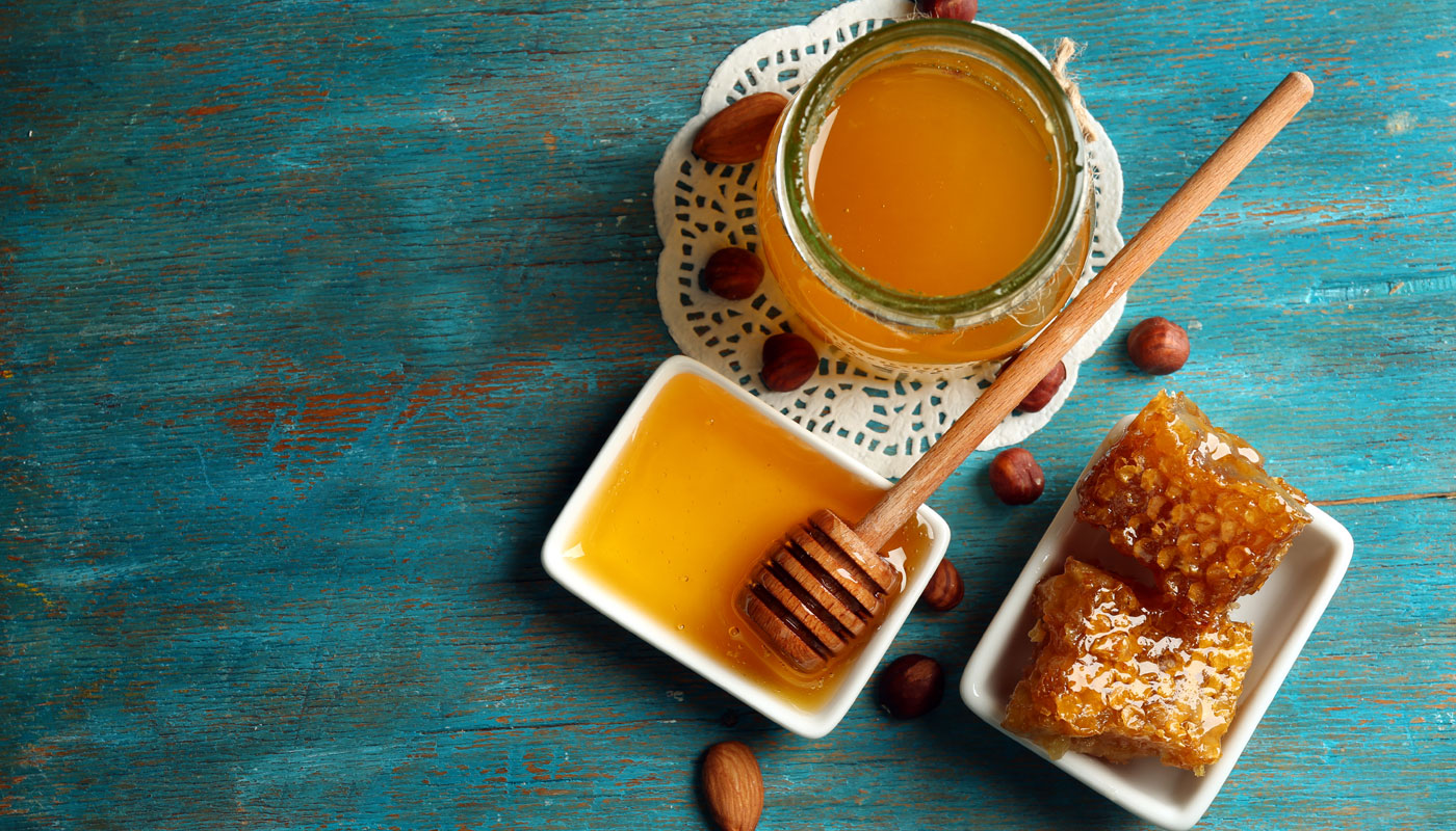 Máscara facial de açafrão tem poder anti-inflamatório e vai renovar a pele do seu rosto