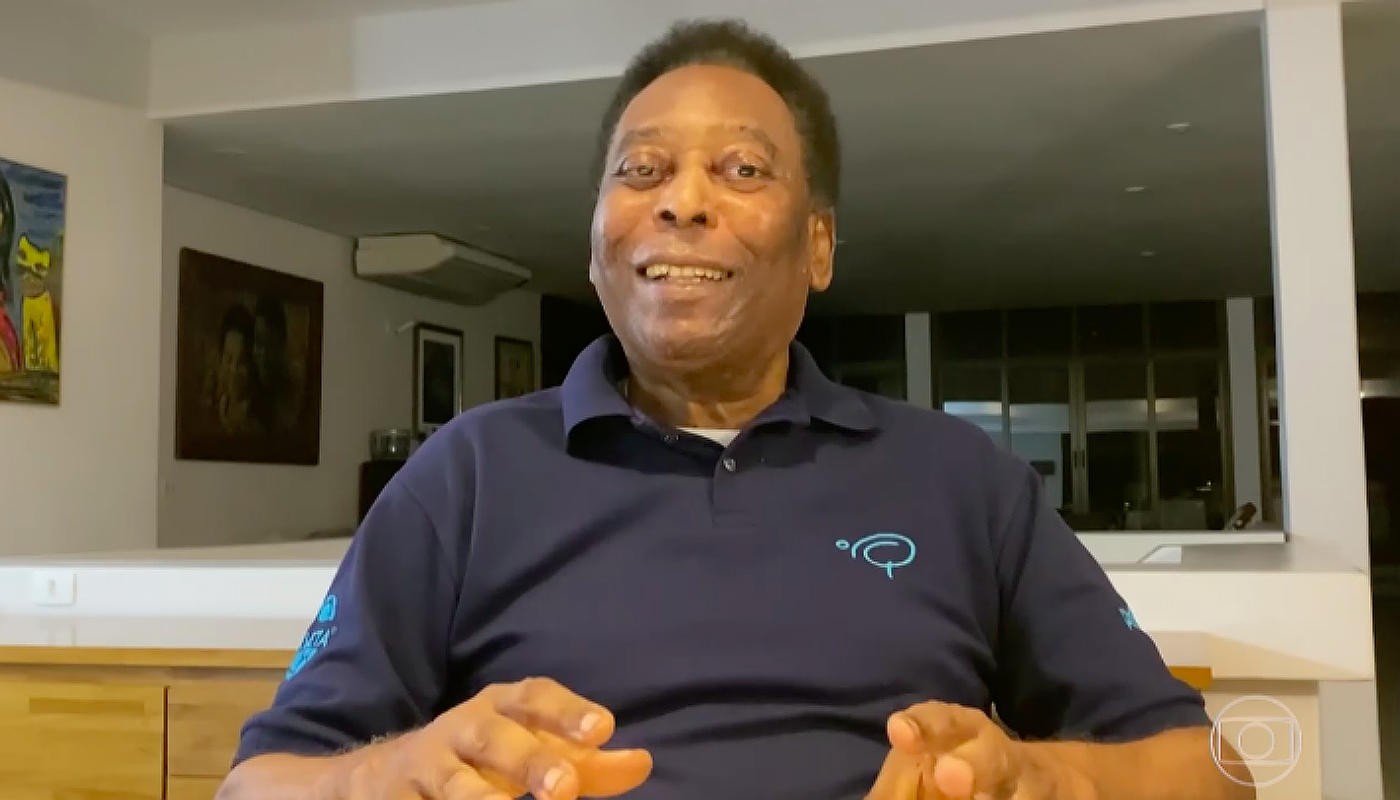 Em rara aparição, Pelé ressurge e mostra que não perdeu o bom humor ao celebrar 80 anos