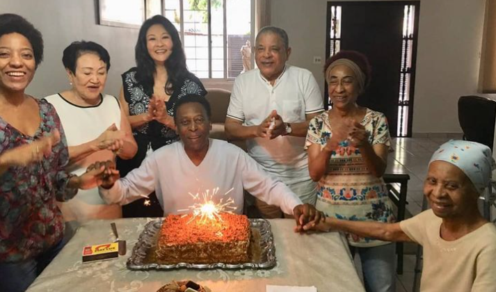 Pelé e familiares